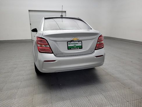 Used 2019 Chevrolet Sonic LT w/ Convenience Package image 6