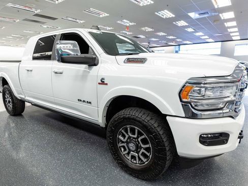 Used 2023 RAM 3500 Limited image 4