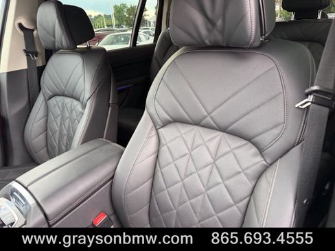 Used 2025 BMW X7 xDrive40i AWD/4WD image 13