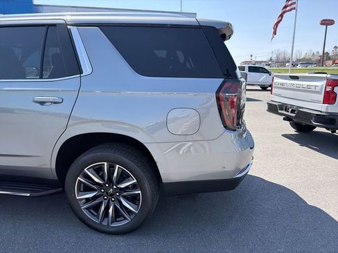New 2026 Chevrolet Tahoe LS w/ LS Custom Edition AWD/4WD image 9