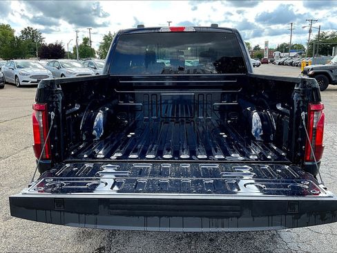 Used 2024 Ford F150 XLT w/ XLT Black Appearance Package image 18