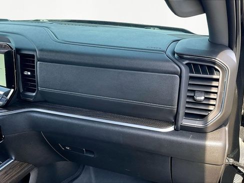 Used 2024 Chevrolet Silverado 1500 RST w/ Redline Edition image 17