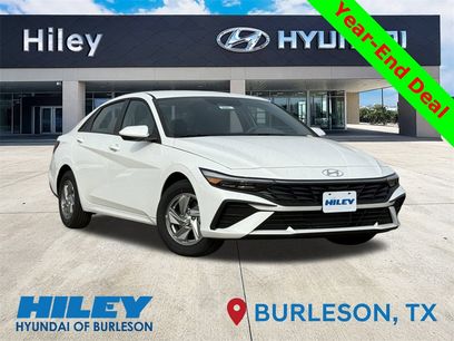 New 2026 Hyundai Elantra SE