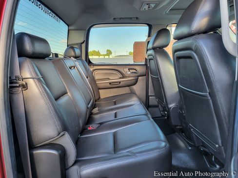 Used 2013 GMC Sierra 2500 Denali w/ Suspension Package, Off-Road image 31