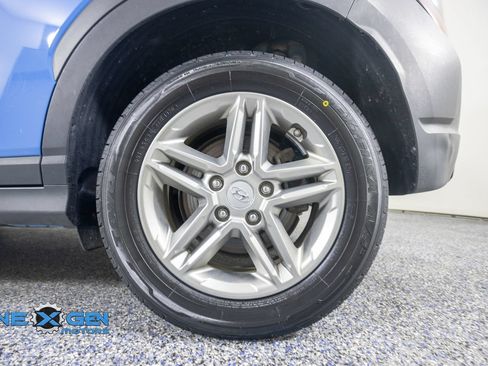 Used 2022 Hyundai Kona SE AWD/4WD image 45