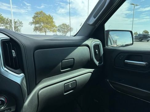Used 2021 Chevrolet Silverado 1500 RST w/ All Star Edition Plus AWD/4WD image 22