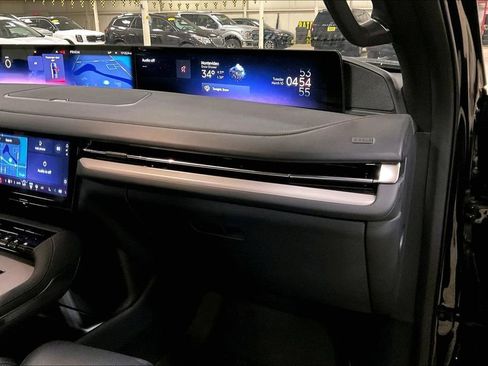 Used 2025 Lincoln Navigator L Reserve w/ Jet Appearance Package image 15