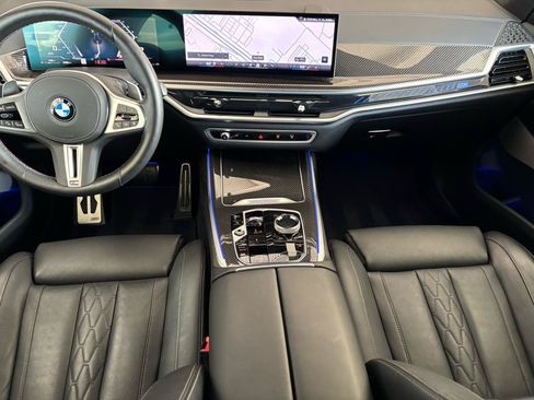 Used 2025 BMW X7 M60i w/ Executive Package AWD/4WD image 12