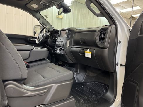 New 2025 GMC Sierra 3500 Pro w/ 1SA Pro Safety Plus Package image 18