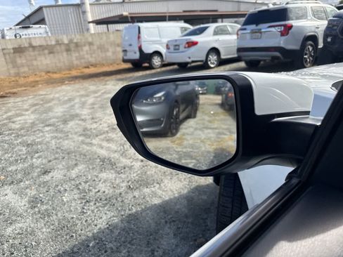 Used 2019 Honda Insight EX image 19