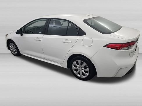 Used 2024 Toyota Corolla LE FWD image 8