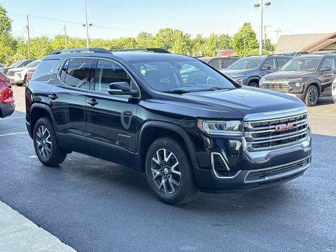 Used 2023 GMC Acadia SLE w/ Driver Convenience Package AWD/4WD image 2