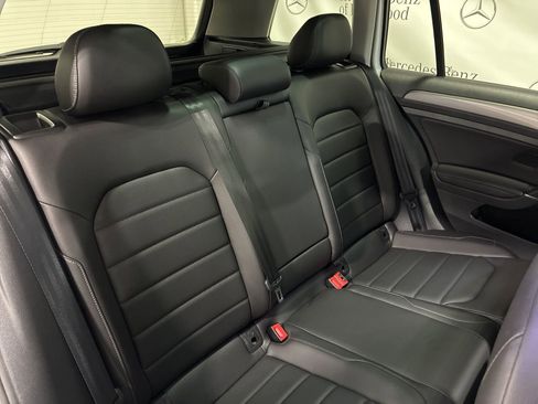 Used 2019 Volkswagen Golf Alltrack SEL AWD/4WD image 21