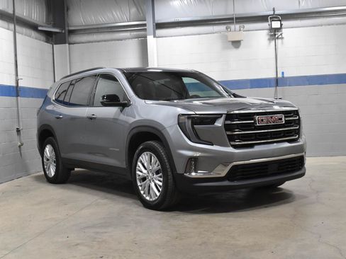 Used 2026 GMC Acadia Elevation w/ Elevation Premium Package FWD image 28