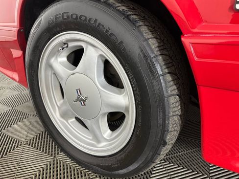 Used 1992 Ford Mustang GT image 16