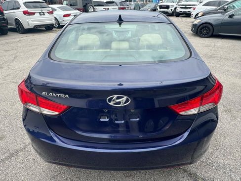 Used 2013 Hyundai Elantra GLS w/ Preferred Pkg FWD image 6