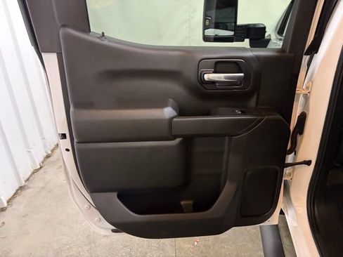 Used 2023 Chevrolet Silverado 1500 Custom w/ LPO, Dark Essentials Package AWD/4WD image 22