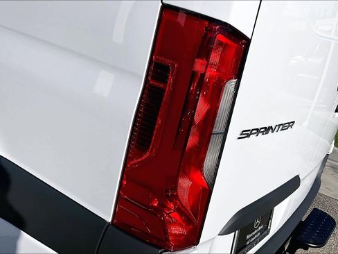 New 2026 Mercedes-Benz Sprinter 2500 image 14