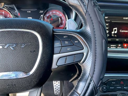 Used 2018 Dodge Challenger SRT Hellcat image 22