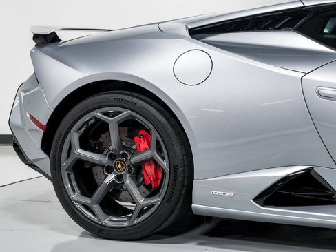 Used 2023 Lamborghini Huracan Tecnica RWD image 47