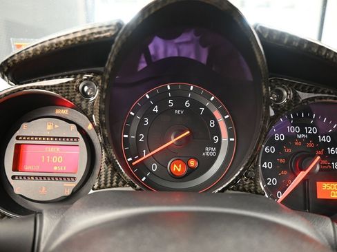 Used 2020 Nissan 370Z w/ Sport Package image 30