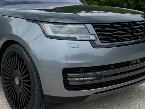 Used 2023 Land Rover Range Rover SE image 39