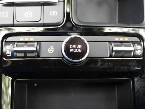 New 2025 Kia K5 EX image 36