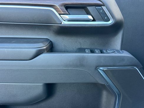 Used 2023 Chevrolet Silverado 1500 RST AWD/4WD image 10