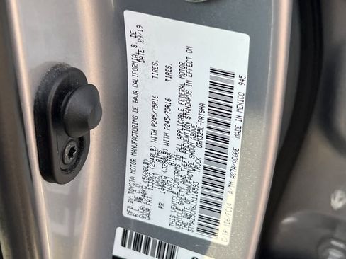 Used 2020 Toyota Tacoma SR5 w/ Blackout Package RWD image 31