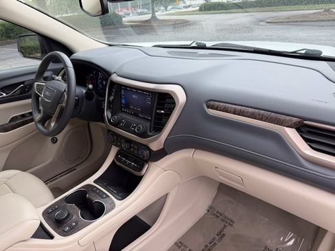 Used 2023 GMC Acadia Denali AWD/4WD image 38