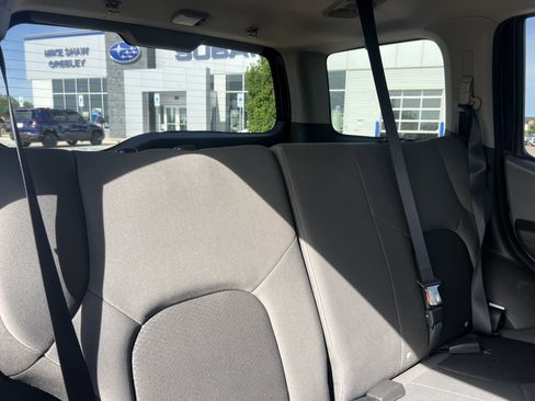 Used 2014 Nissan Xterra S w/ Value Package AWD/4WD image 17