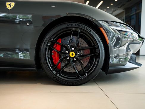 Used 2024 Ferrari Roma Spider image 58
