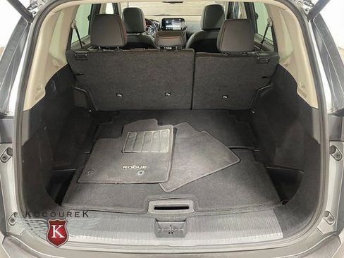 Used 2023 Nissan Rogue SL w/ SL Premium Package AWD/4WD image 26