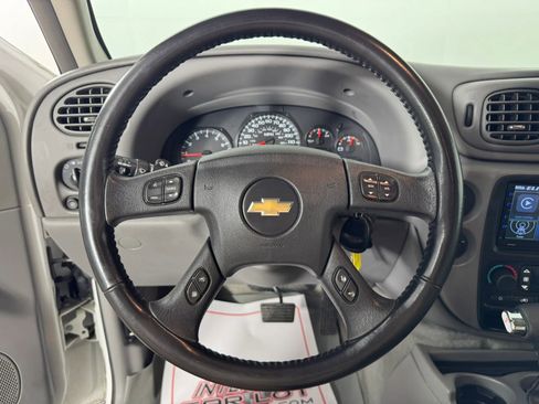 Used 2007 Chevrolet TrailBlazer LT image 13