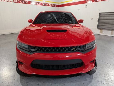 Used 2019 Dodge Charger Scat Pack w/ Dynamics Package image 2