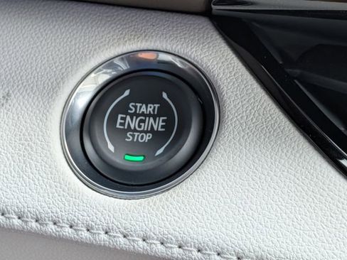 New 2026 Buick Enclave Avenir FWD image 32