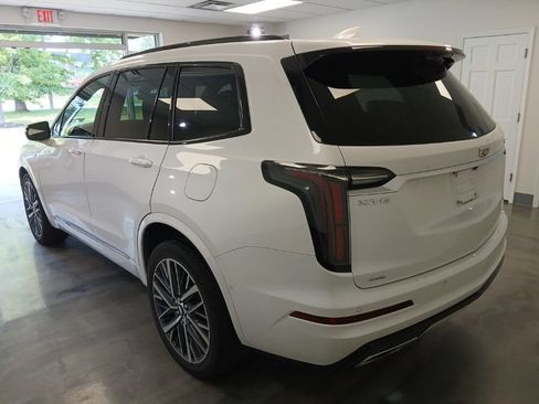 Certified 2024 Cadillac XT6 Sport w/ Technology Package AWD/4WD image 3