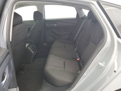 Used 2025 Honda Accord SE image 11