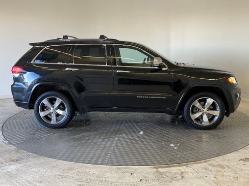 Used 2015 Jeep Grand Cherokee Overland w/ Advanced Technology Group image 8