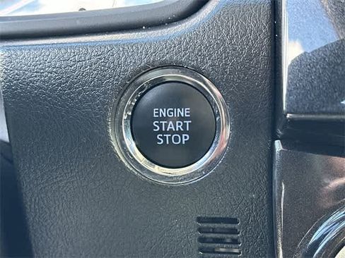 Used 2021 Toyota 4Runner TRD Off-Road Premium image 11