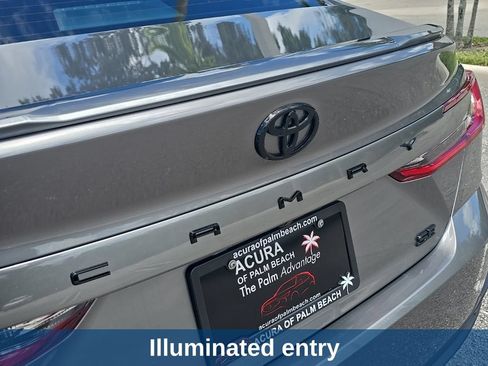 Used 2026 Toyota Camry SE FWD image 14