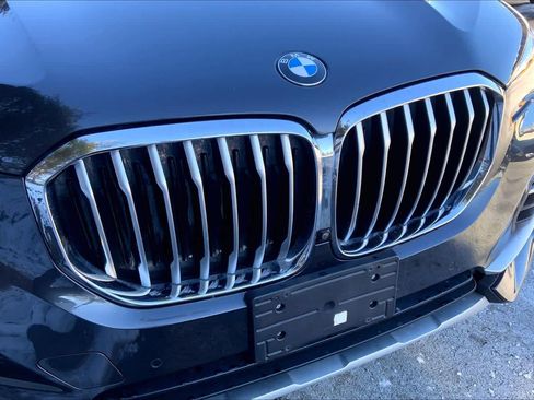 Certified 2022 BMW X5 xDrive40i w/ Premium Package image 31