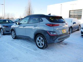 Used 2023 Hyundai Kona SEL video 2