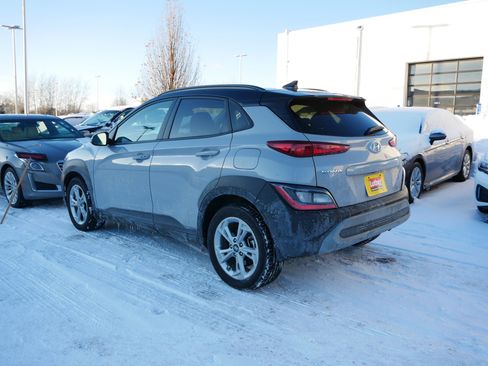 Used 2023 Hyundai Kona SEL image 2