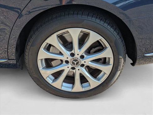 Used 2019 Mercedes-Benz E 450 4MATIC Sedan image 6