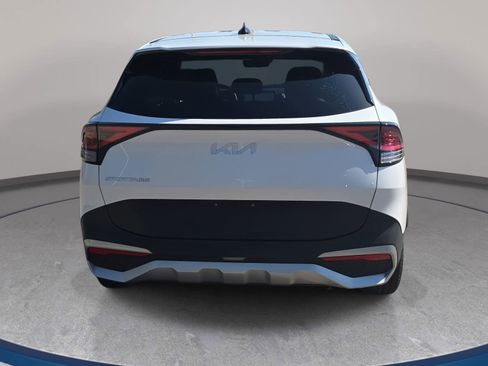 Used 2024 Kia Sportage EX image 6