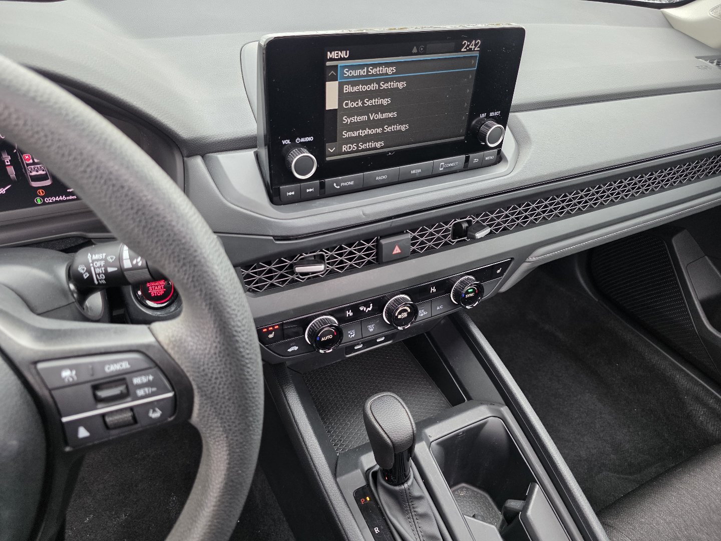 Certified 2024 Honda Accord EX image 28