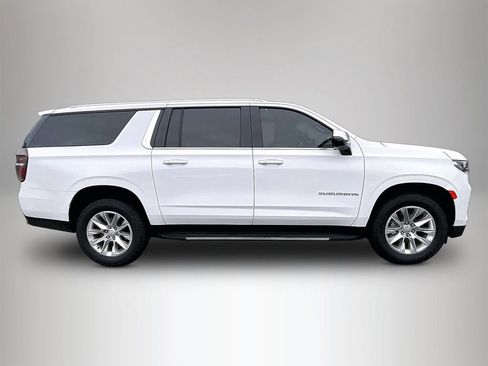 Certified 2023 Chevrolet Suburban Premier image 5
