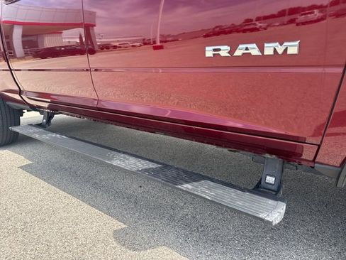 Used 2023 RAM 2500 Laramie AWD/4WD image 14