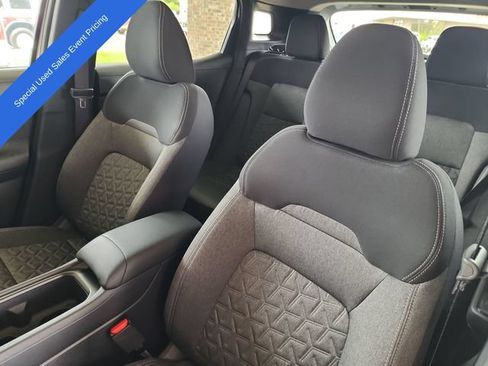 Used 2026 Nissan Kicks SV w/ SV Premium Package FWD image 11